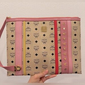 MCM clutch (limited edition)